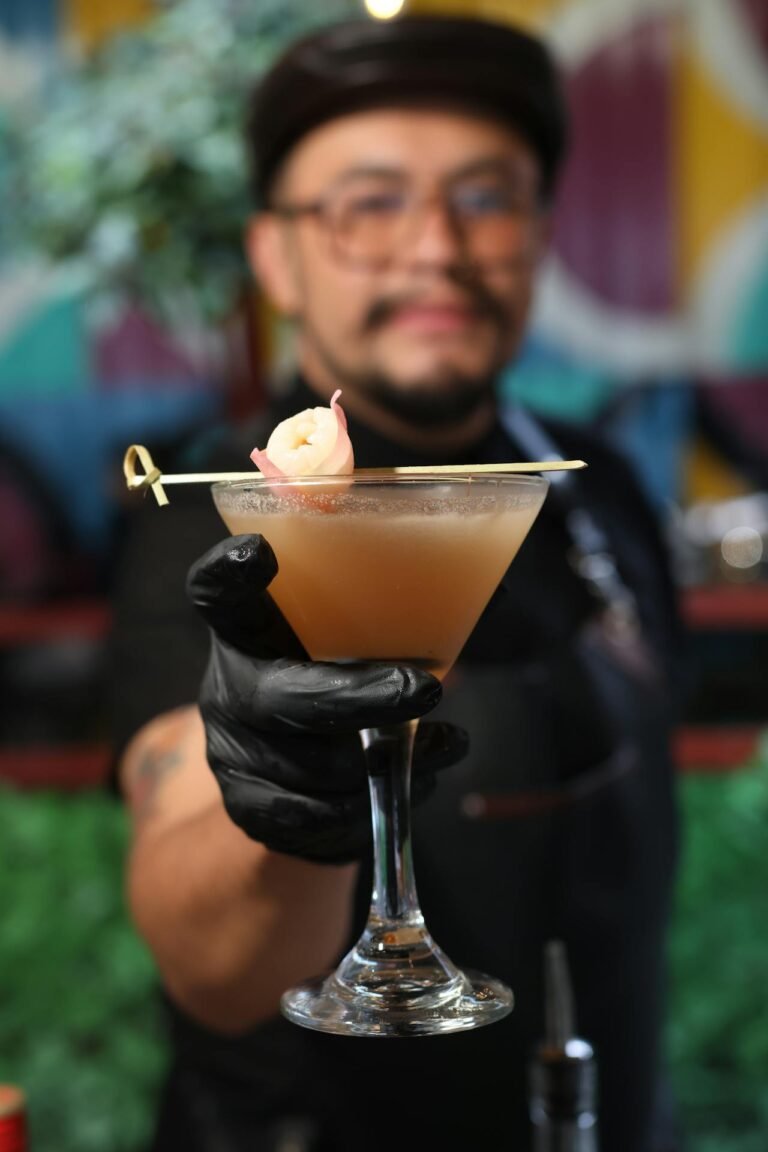 bar 3
